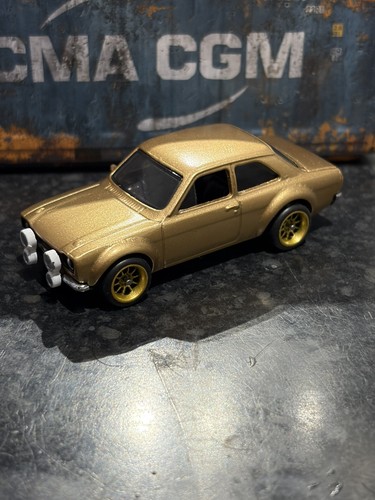 Hot wheels ford - hot,